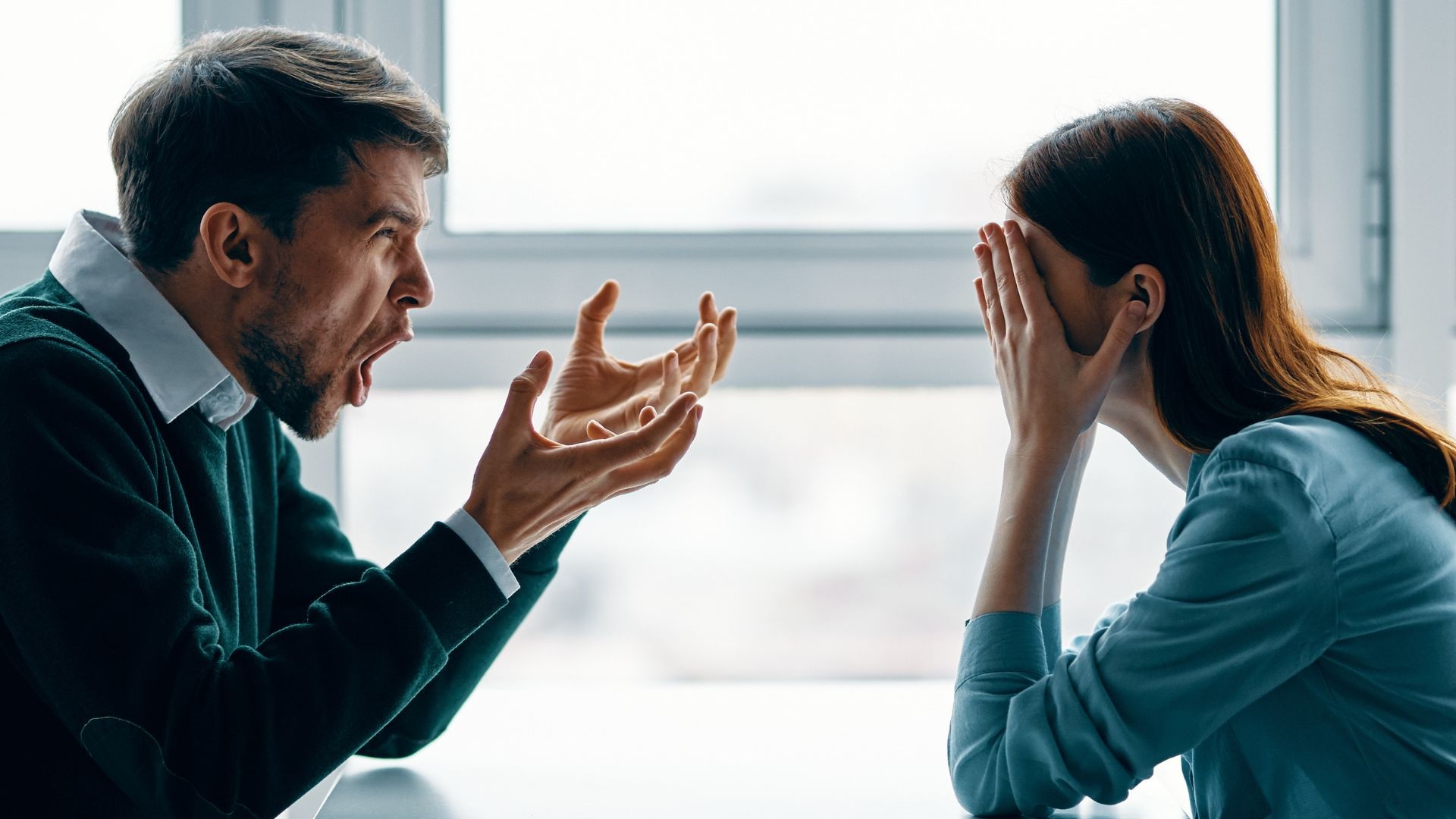 Jak stawiać granice bez poczucia winy? Rodzina i praca